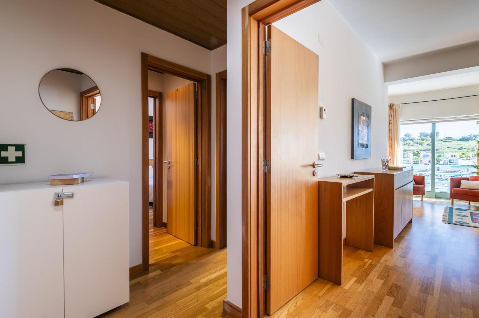 Marina Breeze Apartment With Pool - 900M From The Beach Albufeira Esterno foto