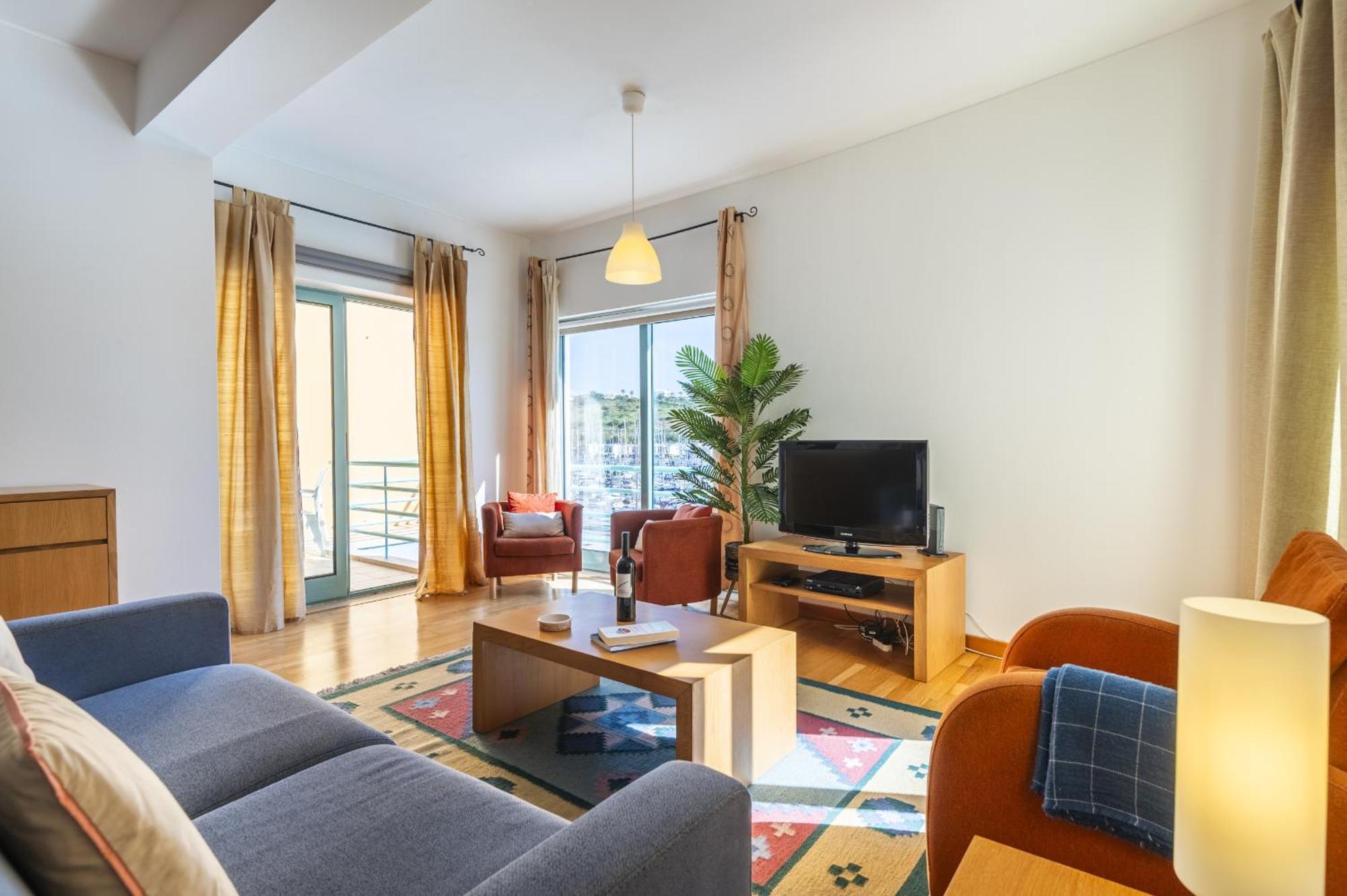 Marina Breeze Apartment With Pool - 900M From The Beach Albufeira Esterno foto