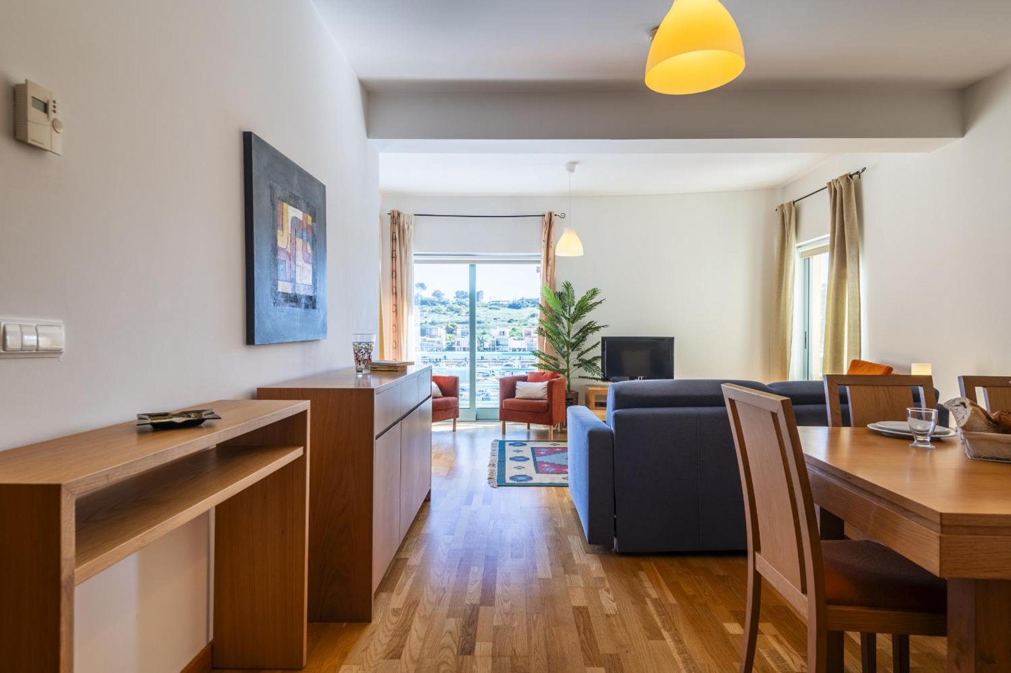 Marina Breeze Apartment With Pool - 900M From The Beach Albufeira Esterno foto