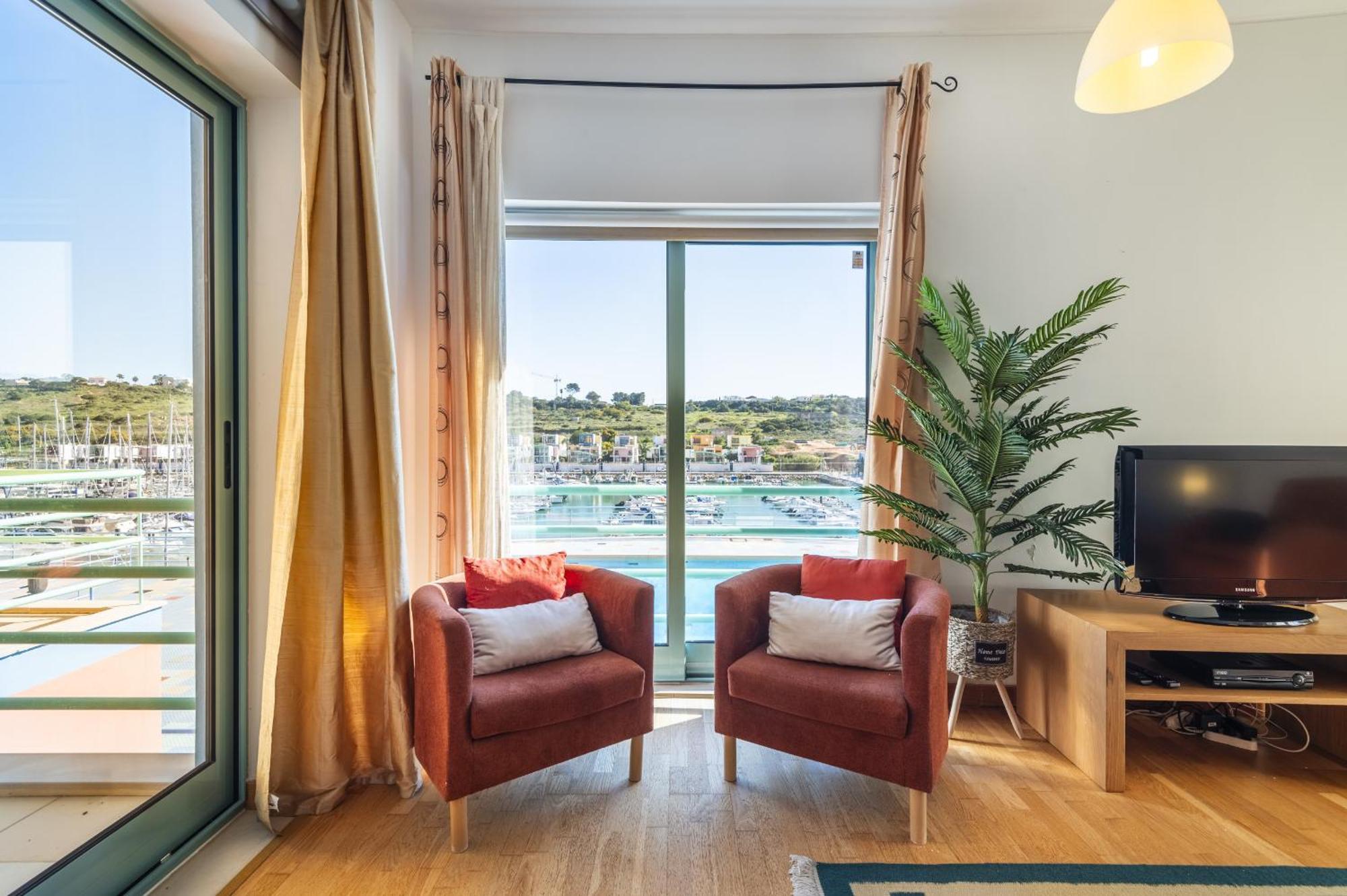 Marina Breeze Apartment With Pool - 900M From The Beach Albufeira Esterno foto